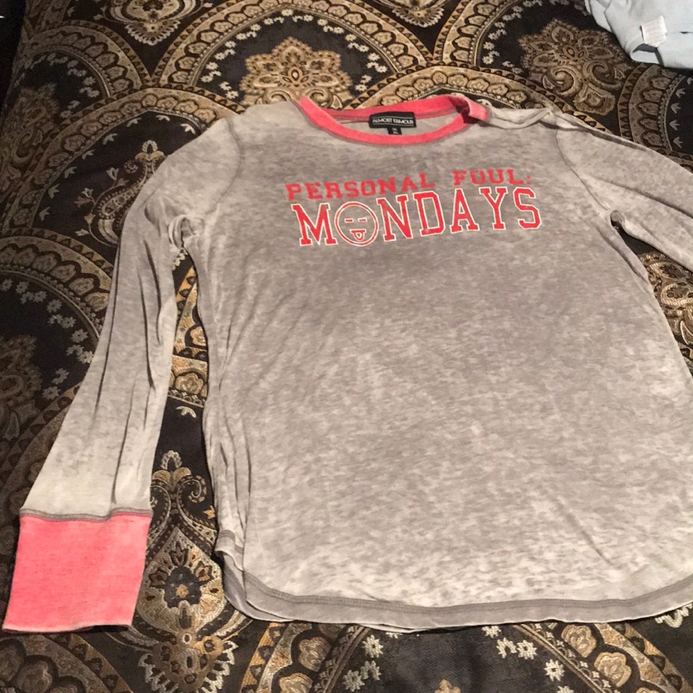 Girls teen long sleeve shirt
